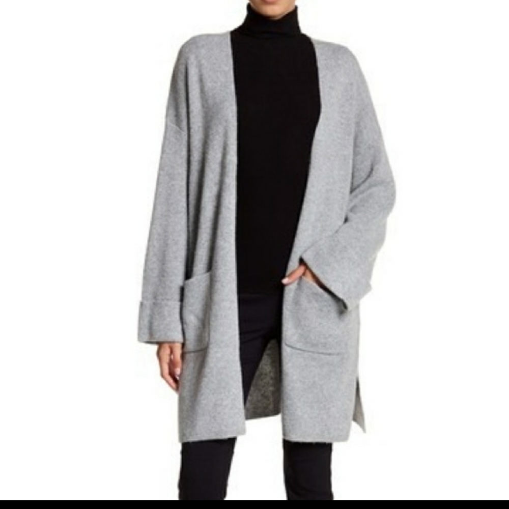 14th & Union Gray Women's Cardigan